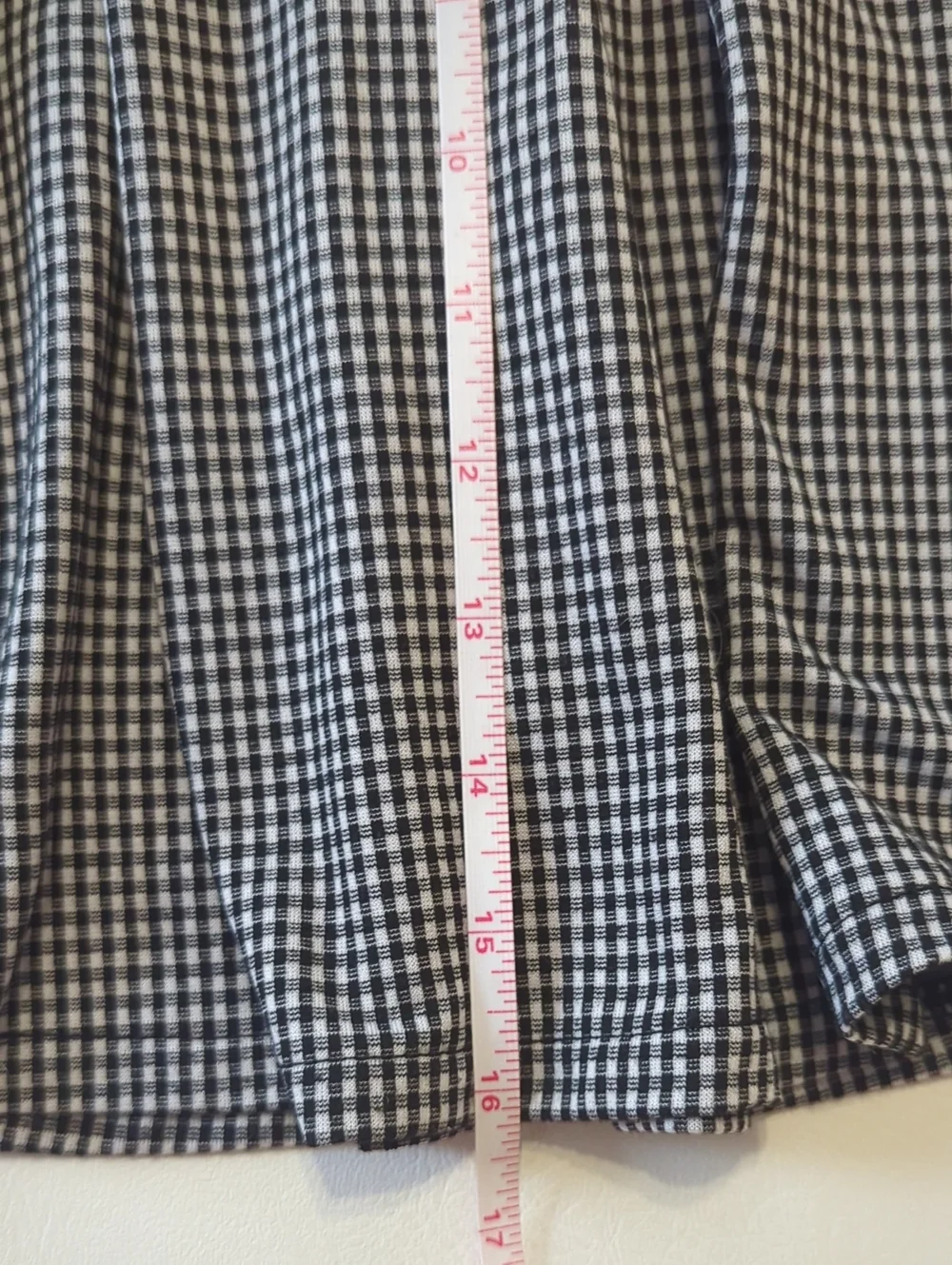 2/$20 Urban Romantics Size Medium Black And White Plaid Pleated Mini Skirt Fall
